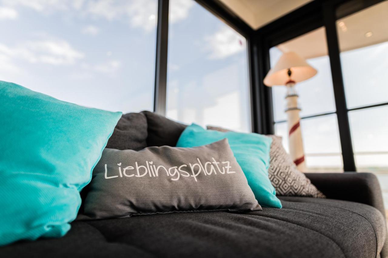 Hausboote Und Ferienhaeuser Marina Muecheln Mucheln エクステリア 写真